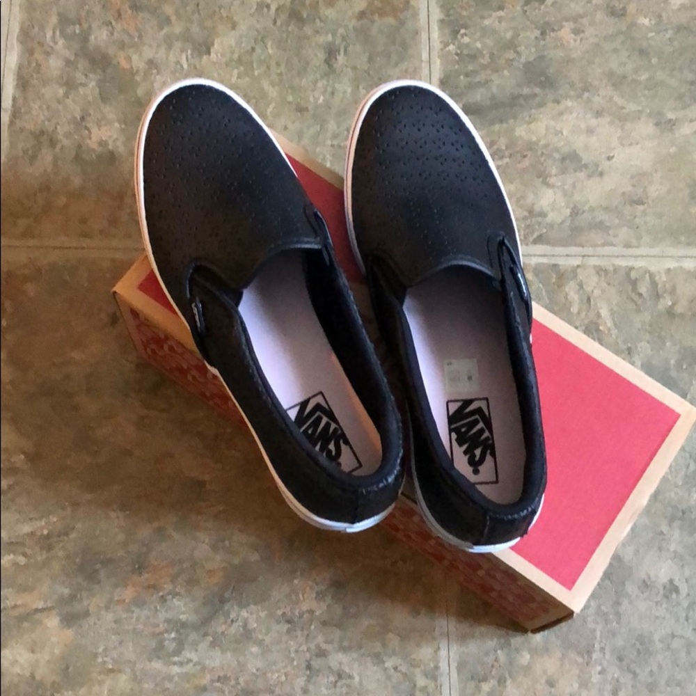Vans slip on shoes